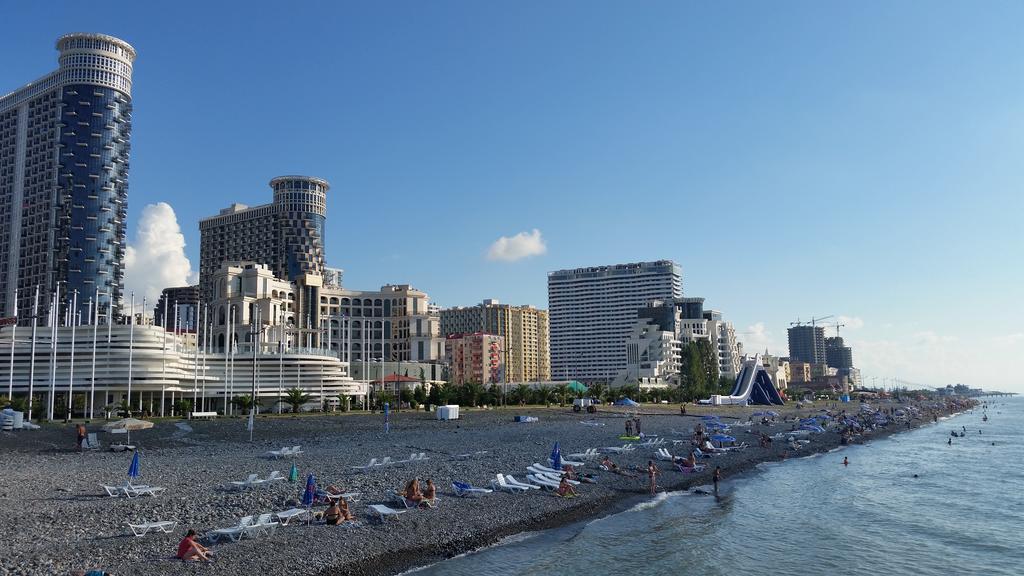 Orbi Dima Apart. Batumi公寓 外观 照片